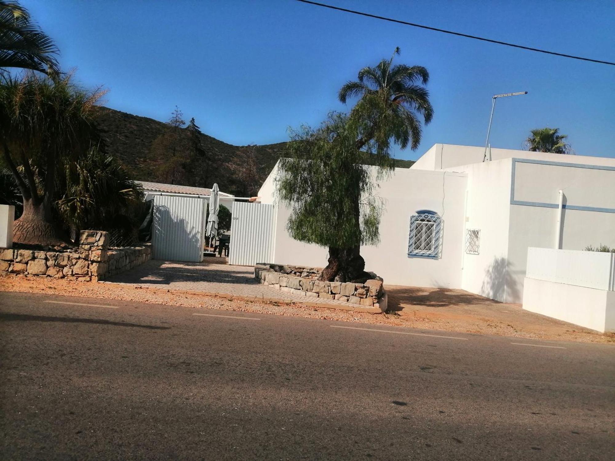Duas Casas De Ferias Medronhal Faro Em 520 - 2 外观 照片